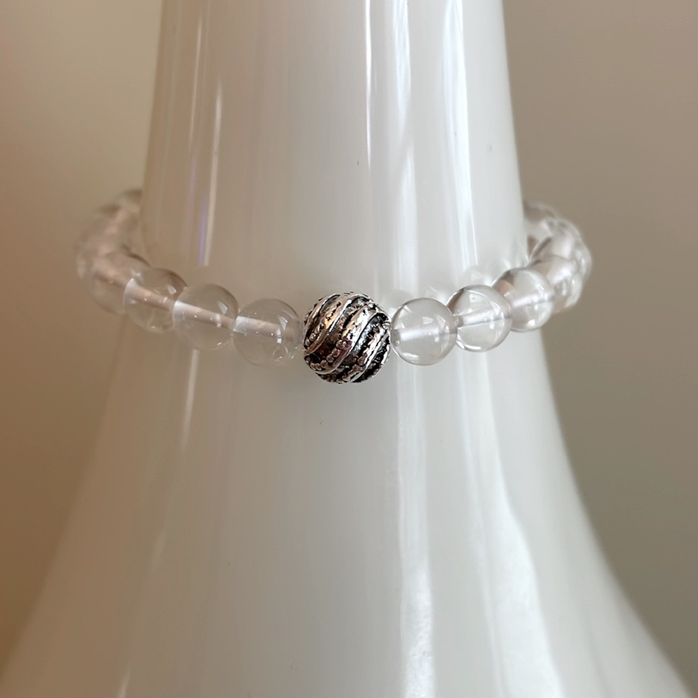 HAND CRAFTED STRETCHY BRACELET Clear Quartz Beads Silver Plated Textured Bead